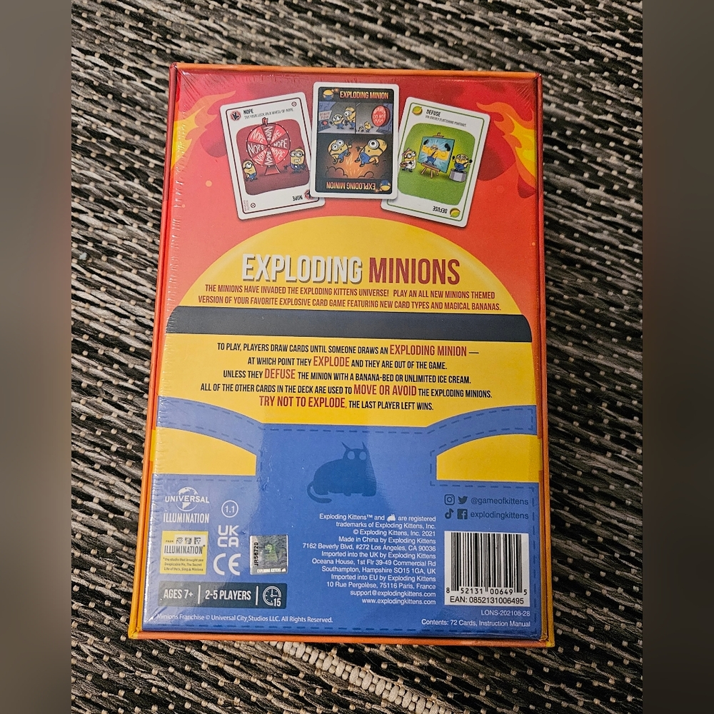 Exploding Minions Board Game - Picture 3 of 4